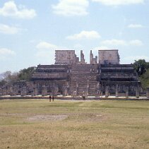 Temple des Guerriers CHICHEN ITZA null